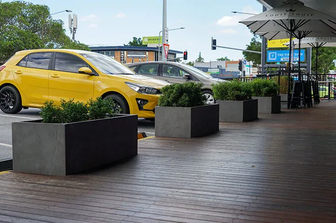 Discover the Best Commercial Planter Boxes for Business Spaces